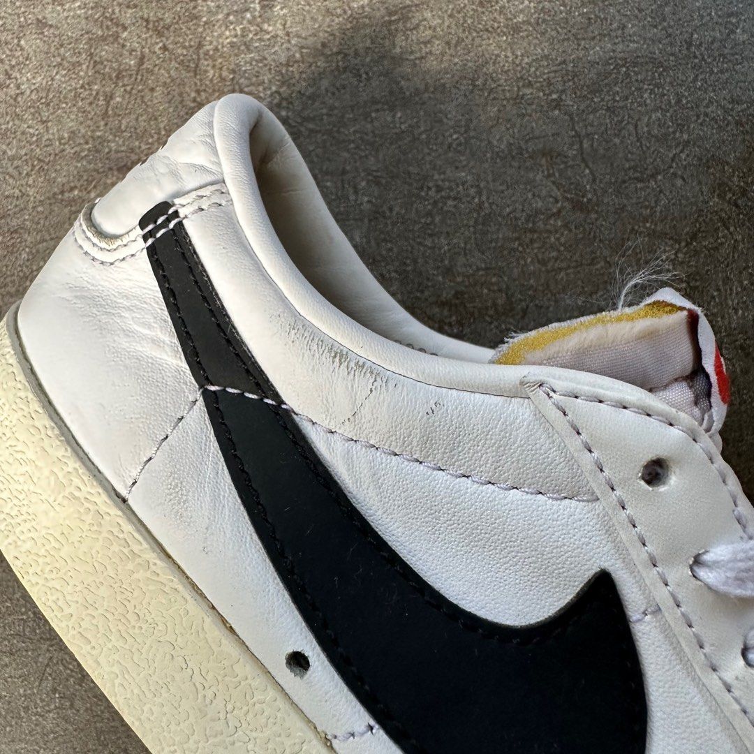 womens low top nike blazer