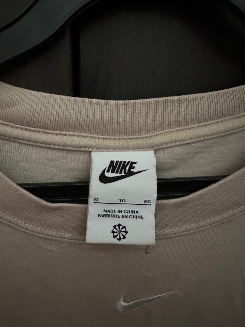 nude nike shirt