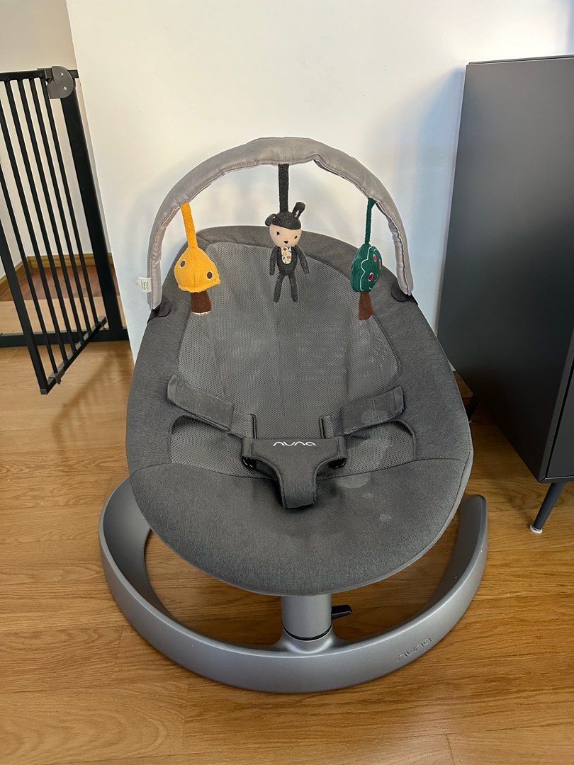Nuna leaf deals curv bouncer