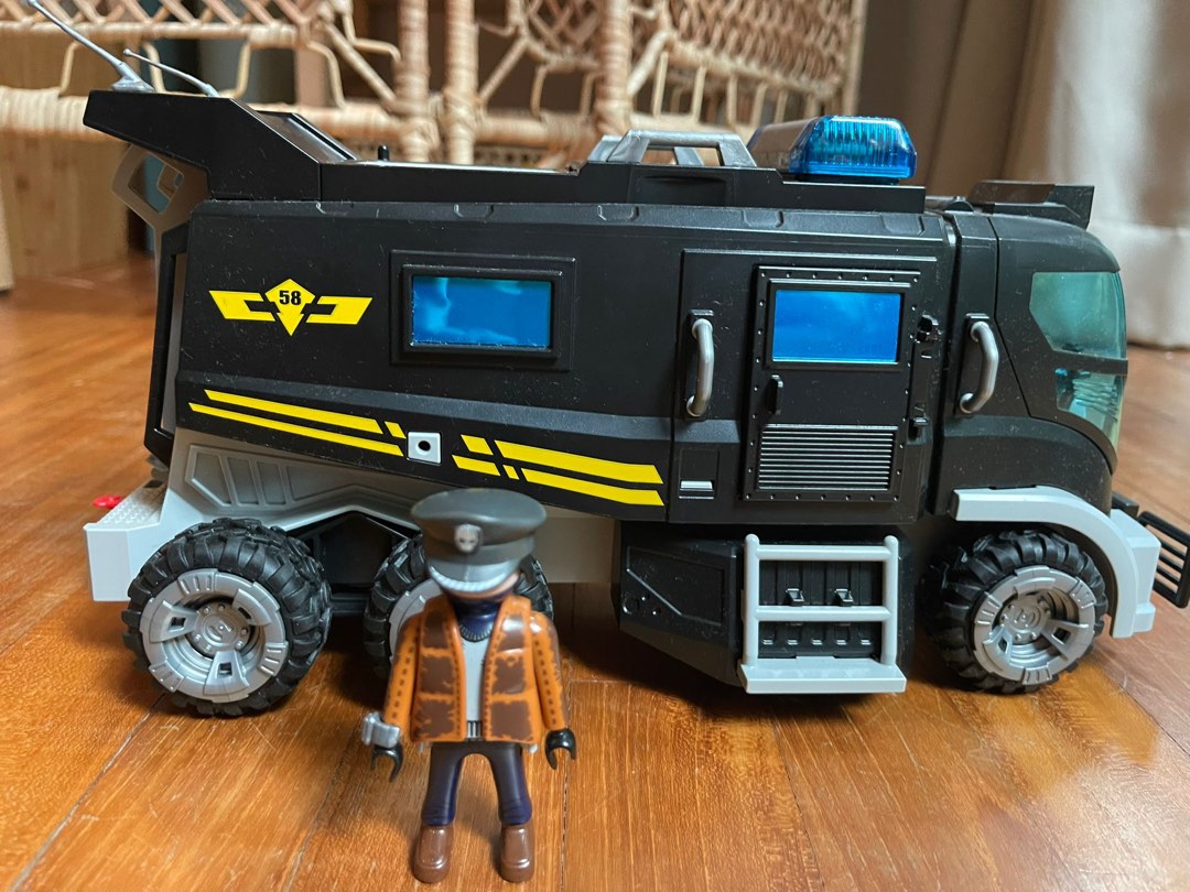 Playmobil riot hot sale van