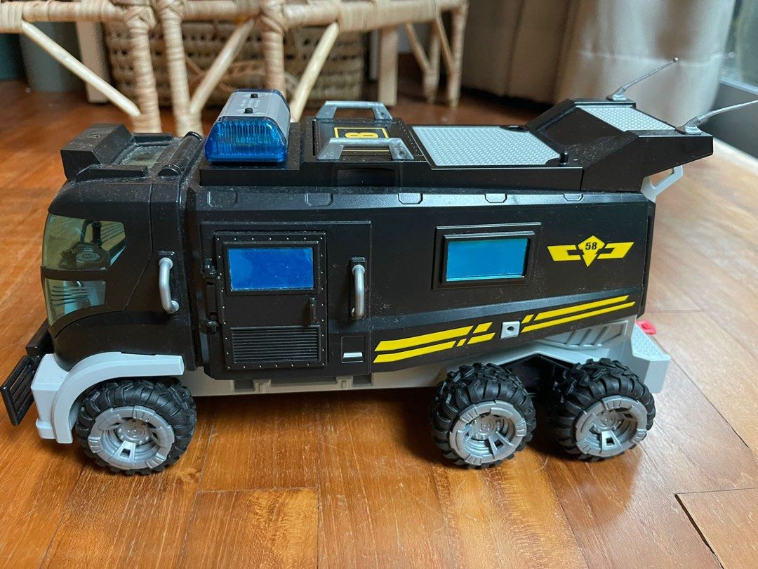 Playmobil hot sale riot van