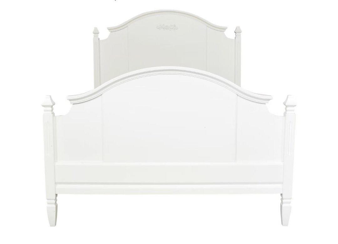 Pottery Barn Madeline Full sized Bed Furniture Home Living