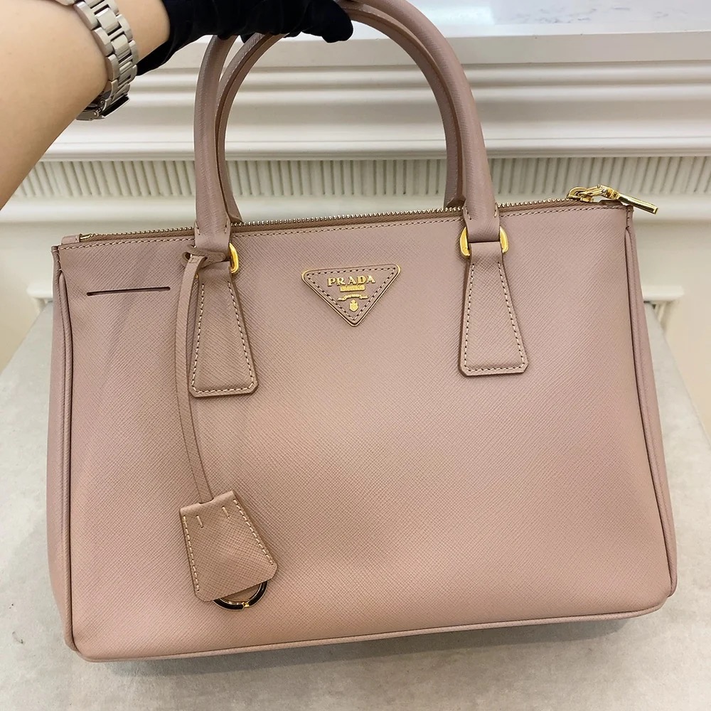 How to authenticate prada saffiano bag sales