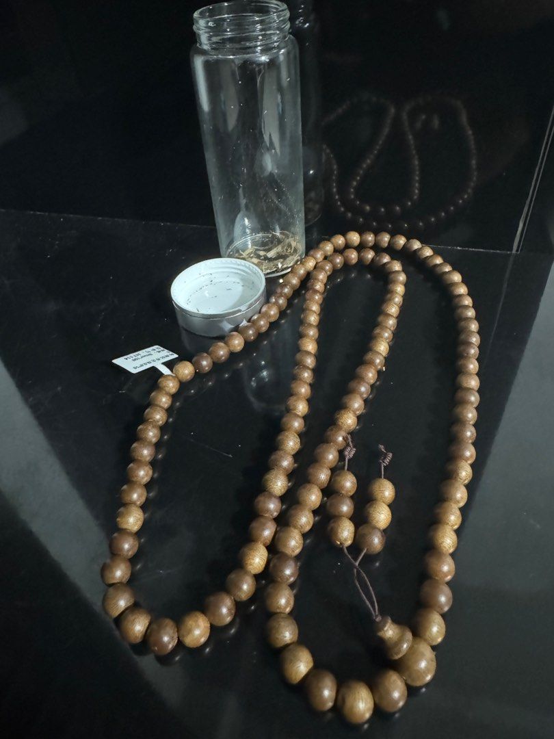 Agarwood necklace hotsell