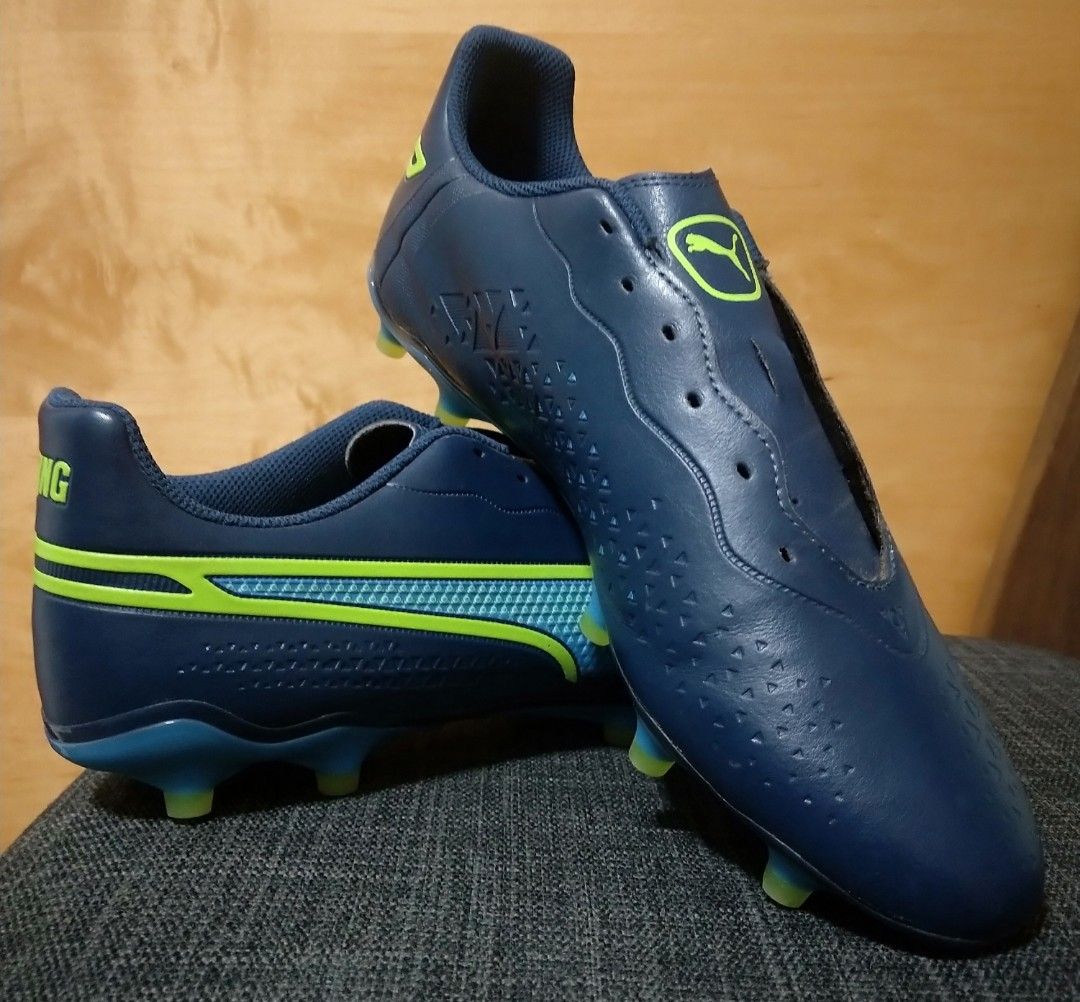 PUMA KING Match size UK 10 US 11 Sports Equipment Sports