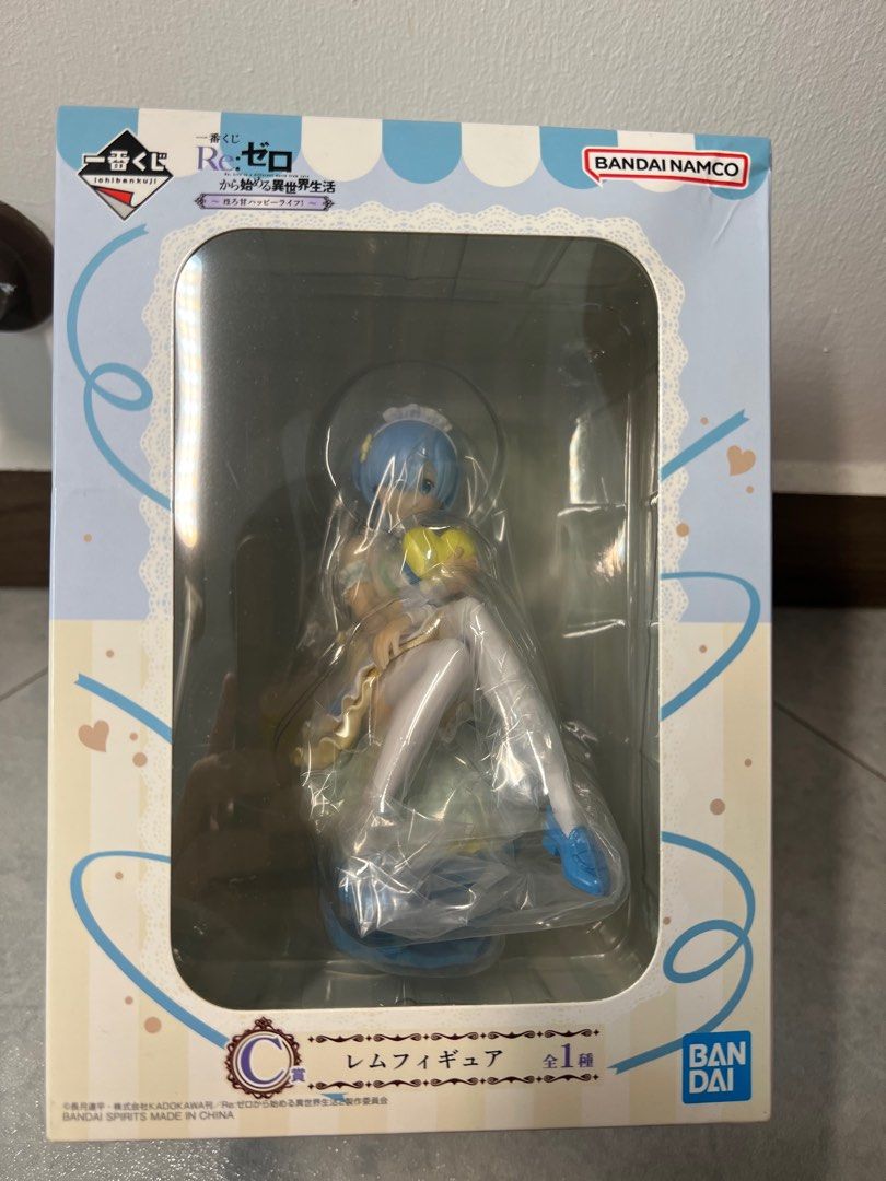 Re Zero (Category: Other Merchandise) located in Singapore. Submitted by demonflare (Listing ID 1275528779, Image 1). Description: Rem and Amelia figure Either one is at $25 Both at $40 Win from gachapon.