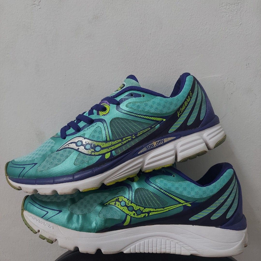 Saucony skechers deals