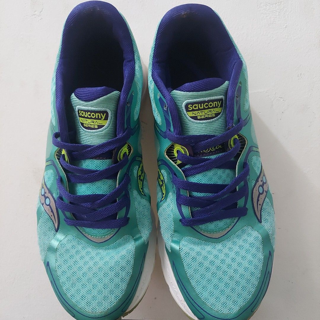 Saucony skechers outlet