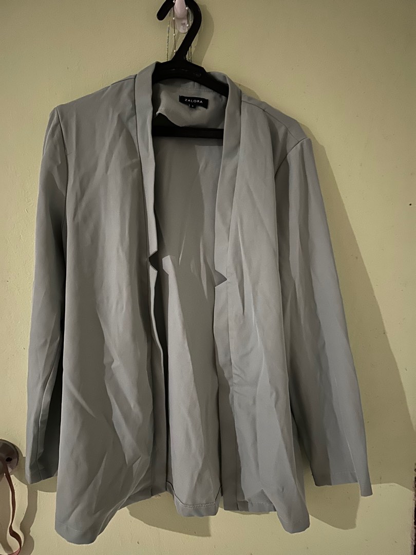 Sage green blazer, Women's Fashion, Coats, Jackets and Outerwear on ...