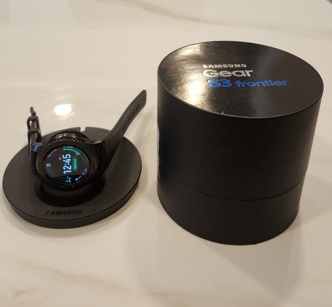Samsung gear clearance s3 frontier box