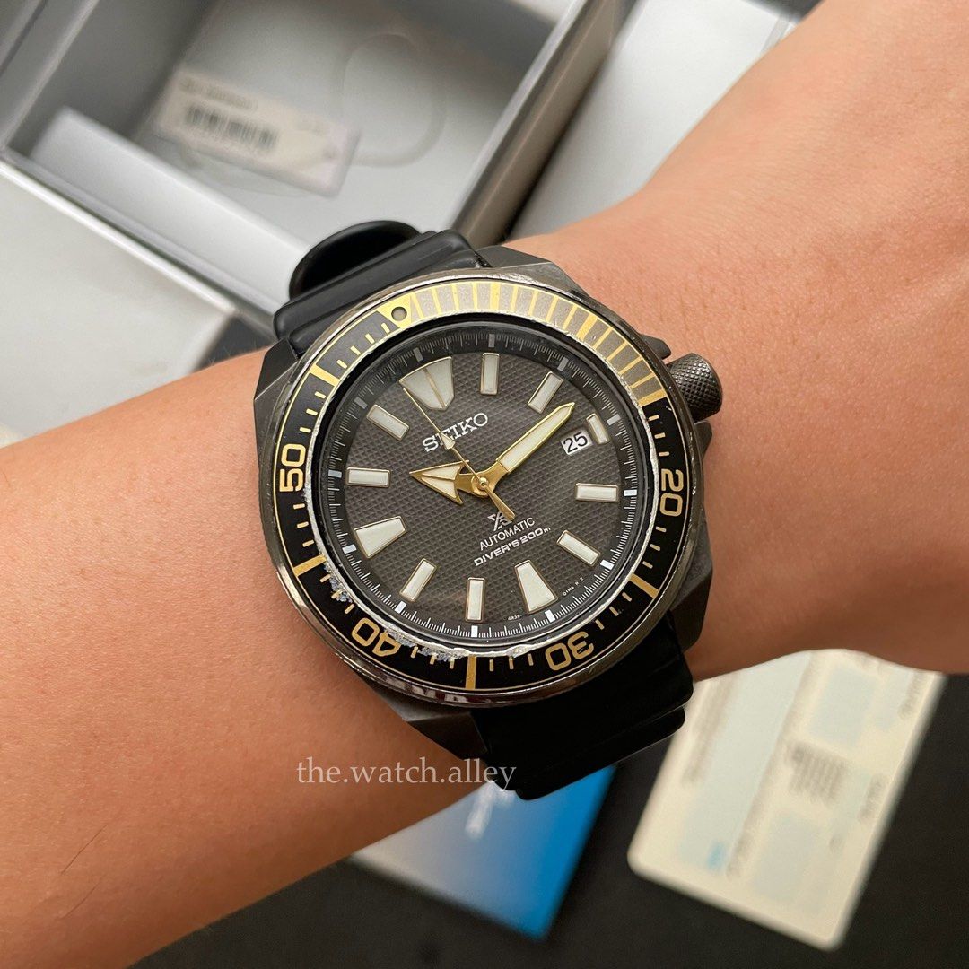 Seiko samurai black hotsell gold