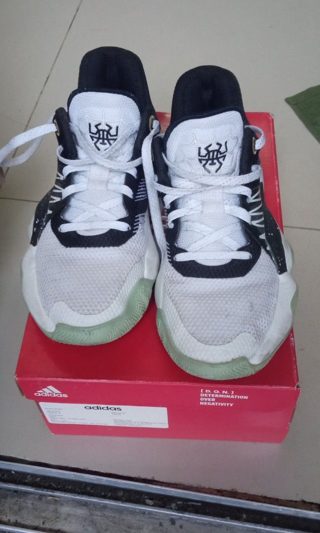 Basket adidas 36 deals