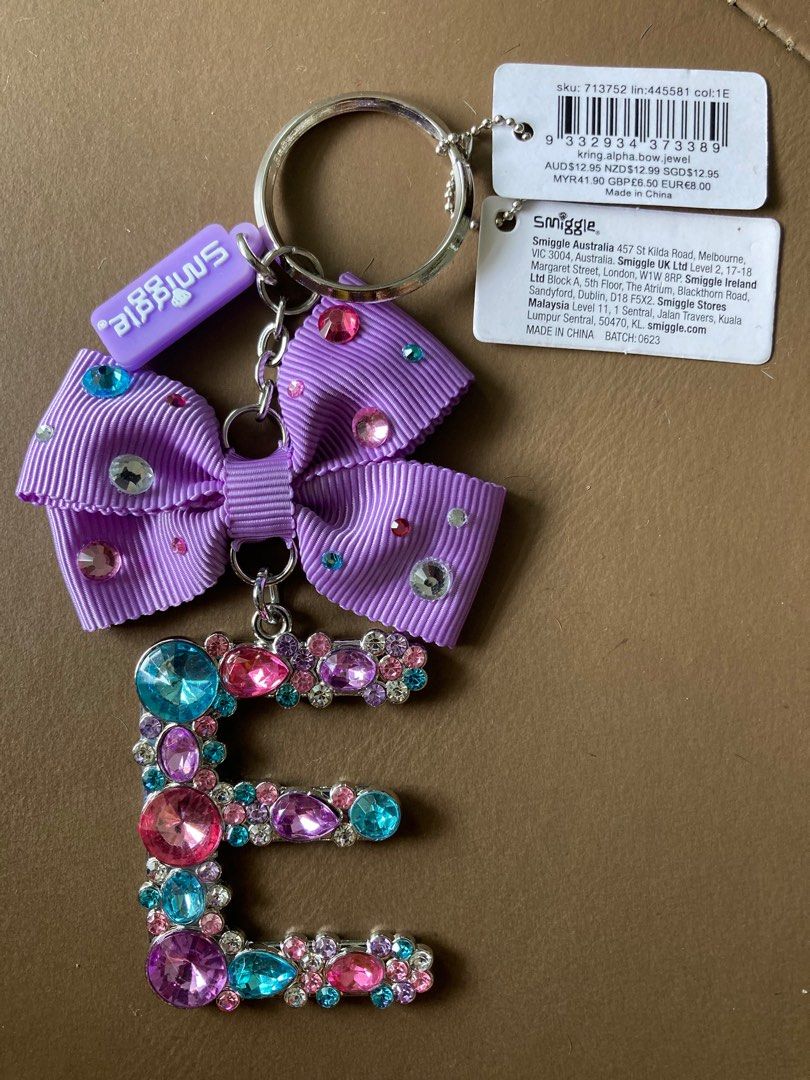 Smiggle Alphabet E Keychain
