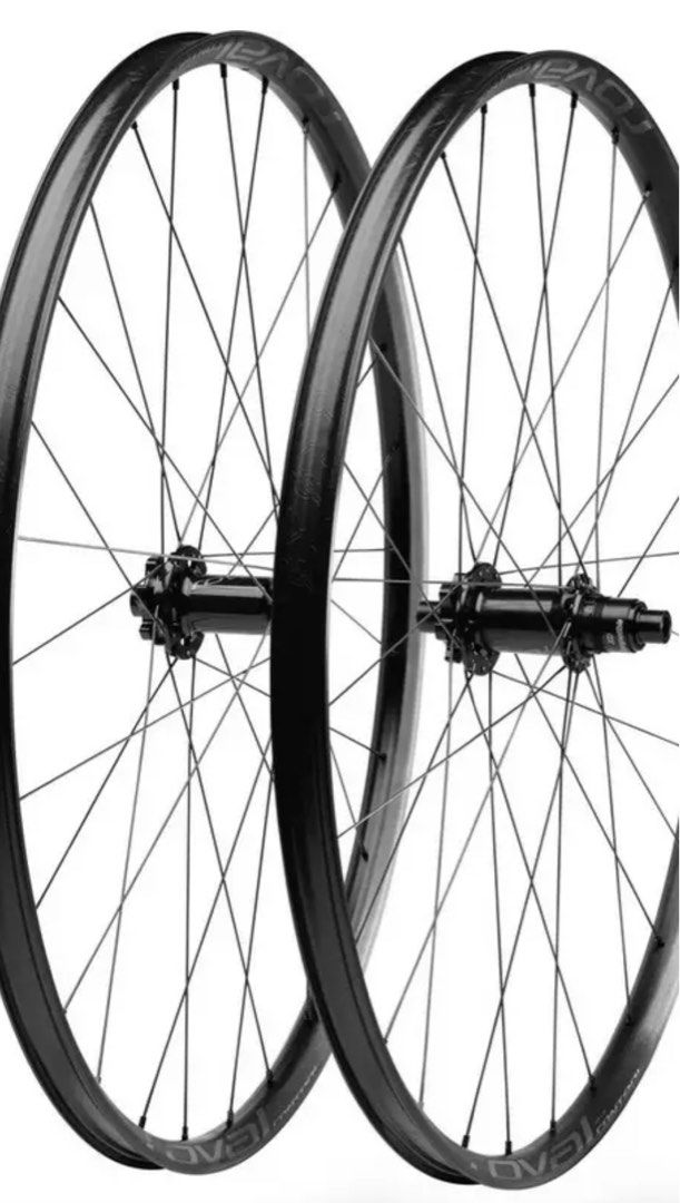 Specialized roval traverse discount carbon 148 wheelset
