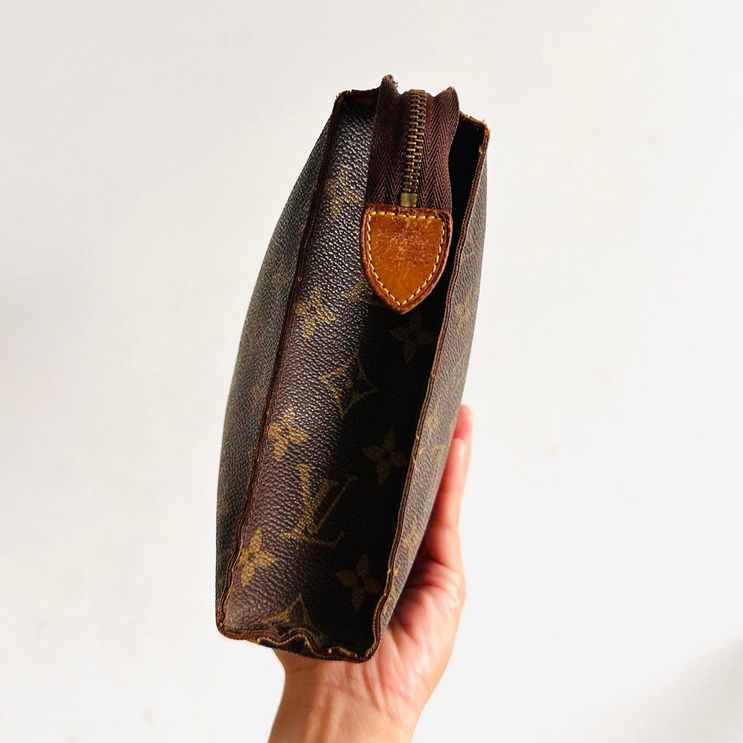 Louis vuitton toiletry pouch 26 as a clutch best sale
