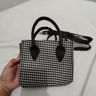 (Kategori: ) berada di . Dikirim oleh hydeverse (ID iklan 1275476558, Gambar 1). Deskripsi: .