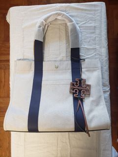 （分類：）位於 。 由 AndyLeung 提交（商品編號 1275581413，圖片 1）。簡介： 。