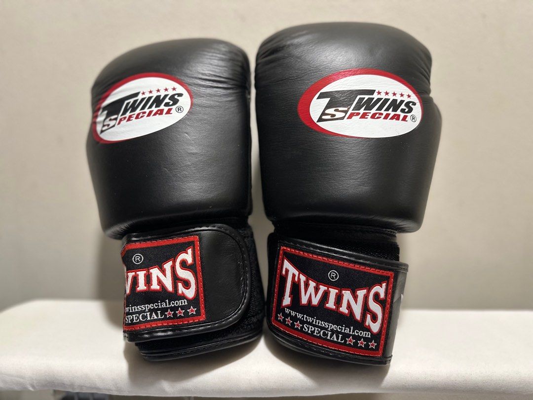 Twins boxing gloves 14oz hot sale
