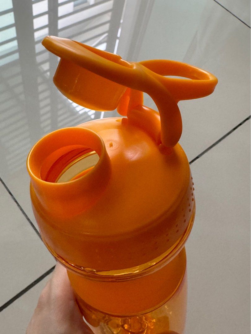 Usana Shaker Orange Bottle 1L, Furniture & Home Living, Kitchenware