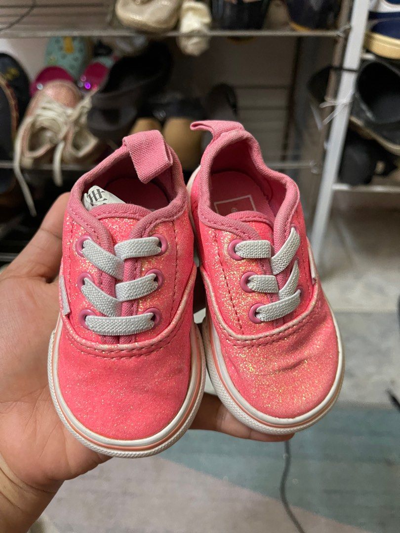 Infant girl vans store shoes