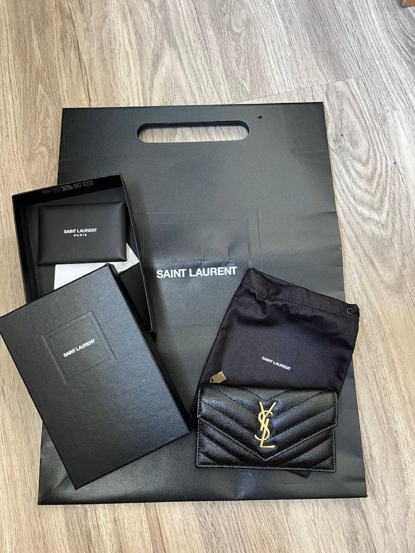 YSL card holder CASSANDRE MATELASS FRAGMENTS FLAP CARD CASE IN GRAIN DE POUDRE EMBOSSED LEATHER black