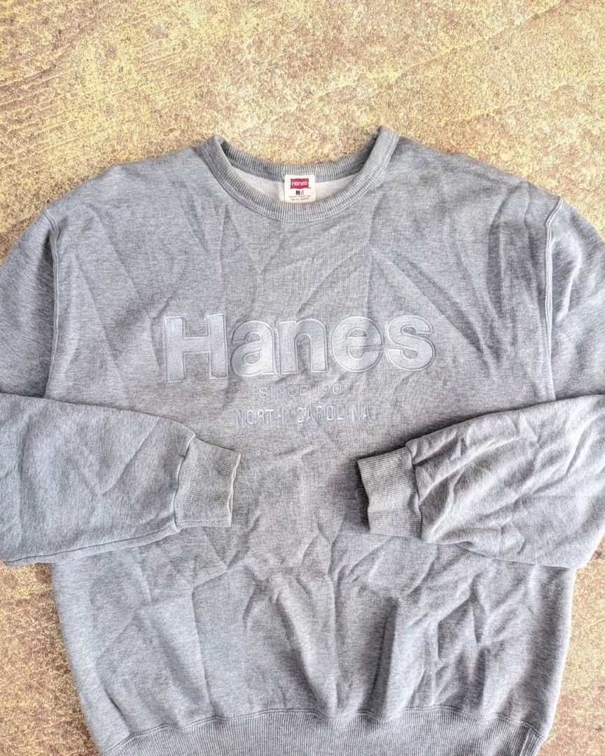 1901's Sweatshirt Heather Grey by Hanes