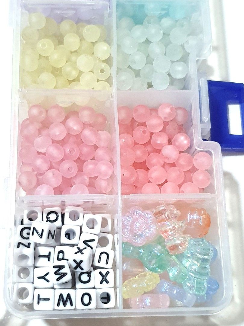 Beads with letters, the letters A-Z, approx. 1400 pcs, 1 box