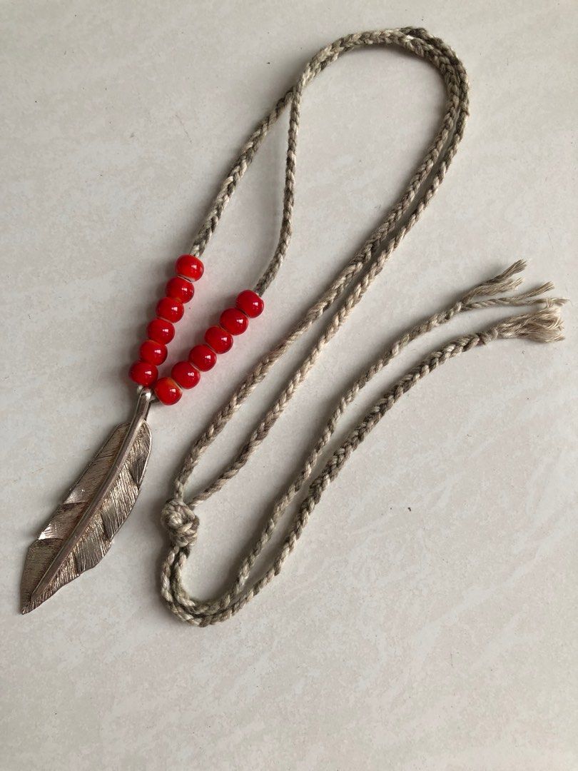 Red feather clearance necklace
