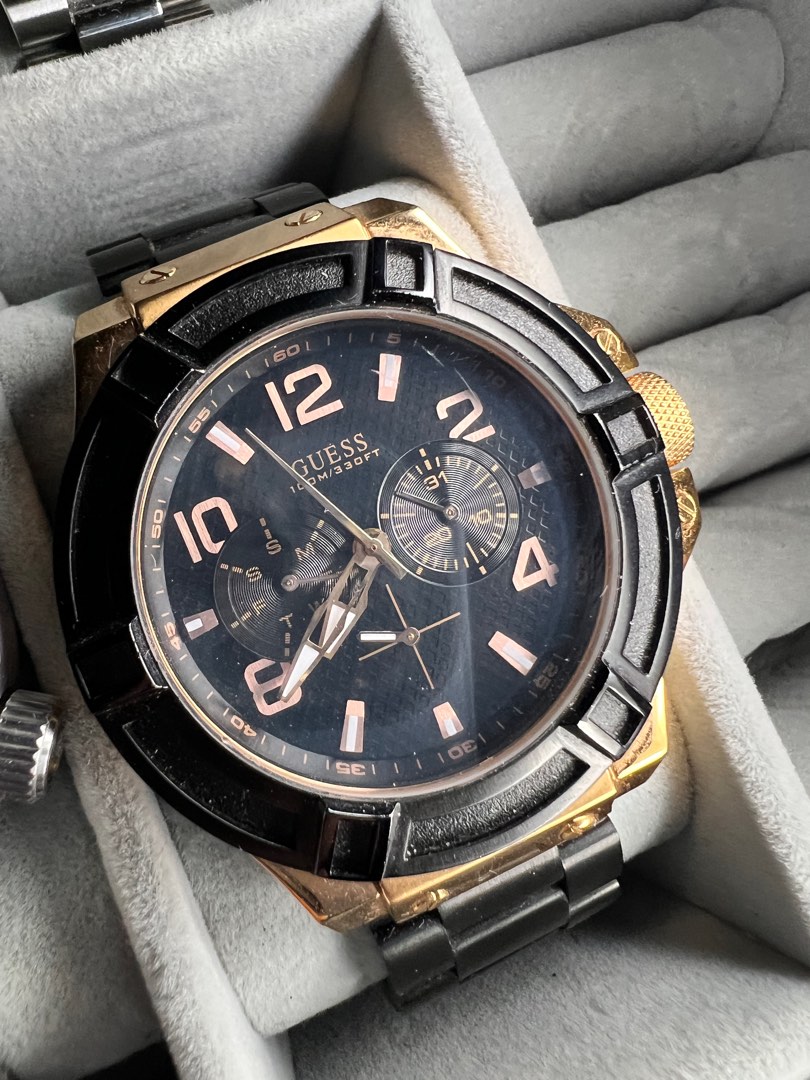 Guess W0040GS Hefty Full Metal Case Analog Quartz Rose Gold on Diamond Black Textured dial with all black metal bracelet 10ATM 100m