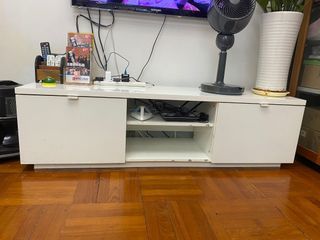 白色電視機櫃 White TV Cabinet