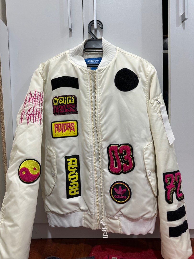 Adidas logo padded bomber hot sale jacket