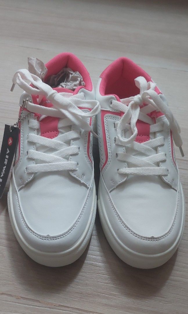 Airwalk 36 size Carousell