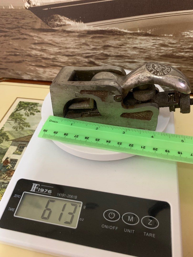 Vintage Antique The Edward Preston plane adjustable bullnose plane