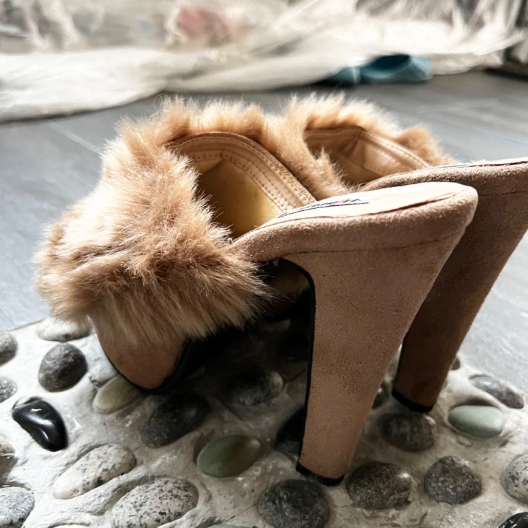 Fur heels hotsell