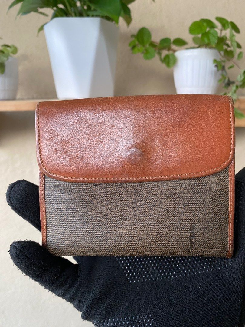 Fendi sas purse hotsell