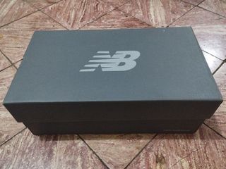Authentic New Balance Shoe Box