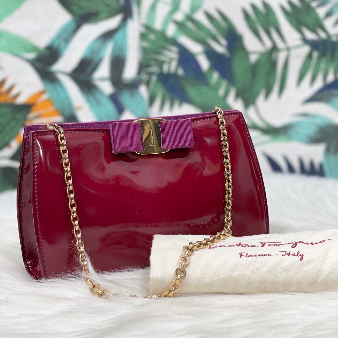 Clutch ferragamo deals