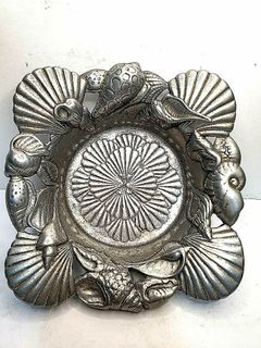 Authur Court, USA designed Aquarium jewellery keys tray holder