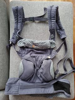 Ergobaby infant top insert singapore