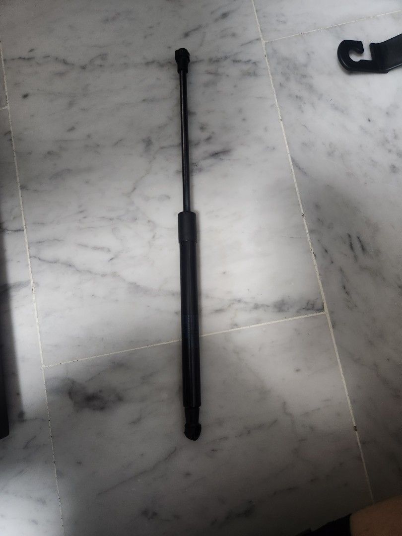 Bmw hydraulic arm, Car Accessories, Accessories on Carousell