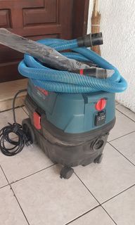 Bosch Dust Extractor for Wood Working GAS12-25 PL with Power Socket Syste