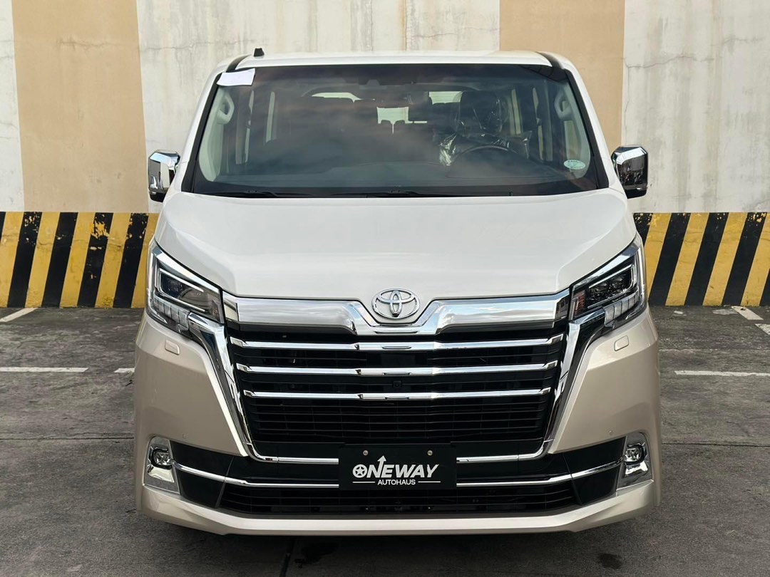 Brand New 2024 Toyota Super Grandia Elite Matic at ONEWAY CARS Auto