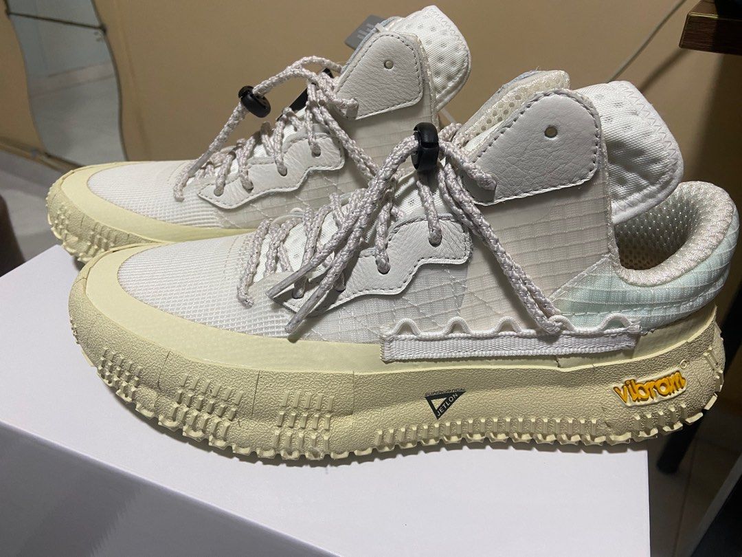 Rare online metal shoes