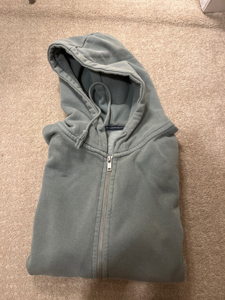 Brandy Melville Zip Up Hoodie, Women's Fashion, Coats, Jackets and