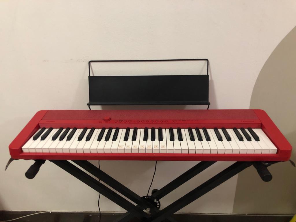 Casio CT S1 61 key Portable Keyboard Red Casiotone CTS1 CT