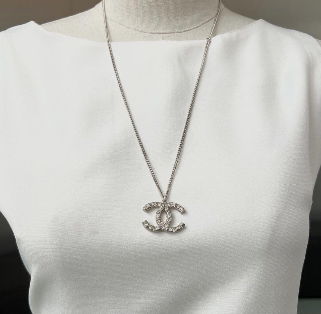 Cc necklace hotsell fake