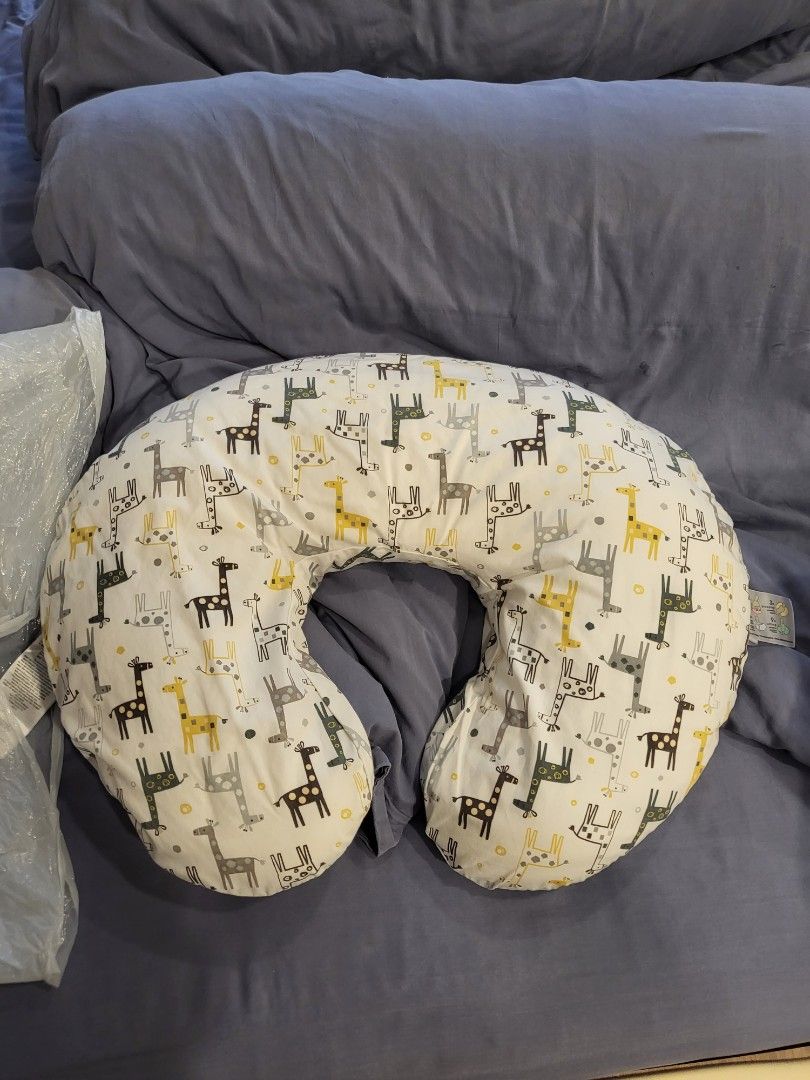 Chicco Boppy Pillow 1 additional cover Babies Kids Nursing