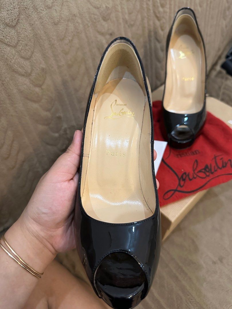 Louboutin new very prive 12 store
