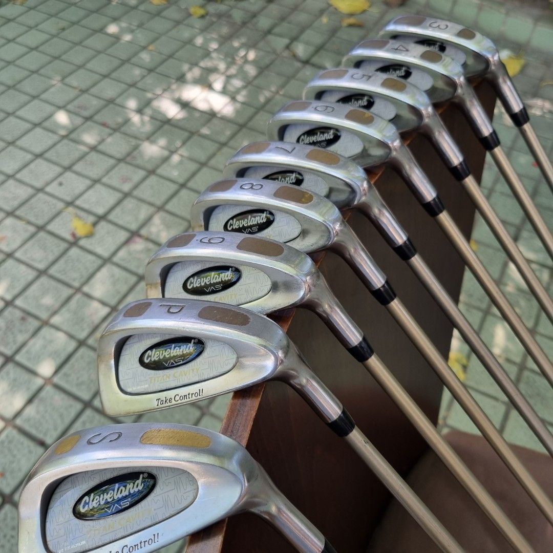 Cleveland VAS Golf Set for Mens (Category: Golf) located in Manila. Submitted by eclipse58 (Listing ID 1269358818, Image 3). Description: COMPLETE Cleveland VAS Golf Set ✅️ 3-9 Irons, Sand Wedge & Pitching Wedge ✅️ Titleist Titanium Driver, Callaway Steelhead 4 & 7 Woods ✅️ Vision Putter & Dunlop Golf Bag ✅️ Original Cleveland Graphite Shaft & Grips ✅️ Very Good Condition & No Issues Selling Price: 10,000 Location: Quezon City.