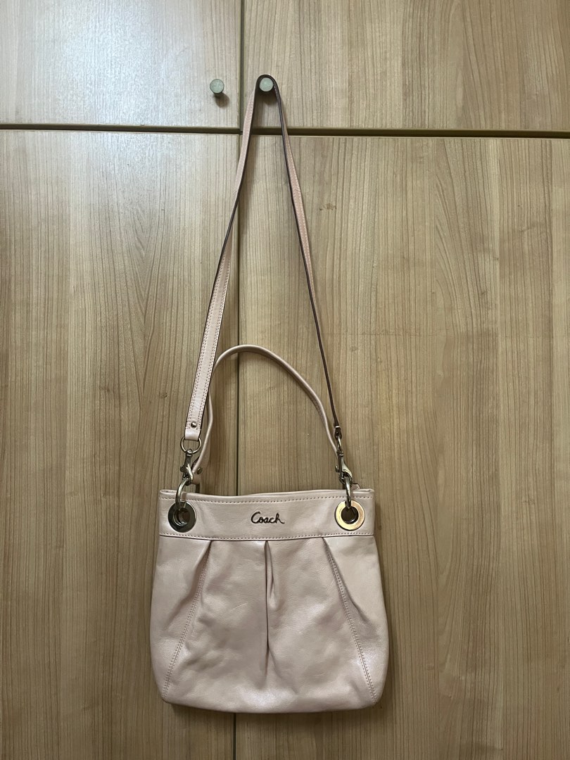 Coach 2025 ashley crossbody